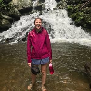 Meet your Posher, Kelsey